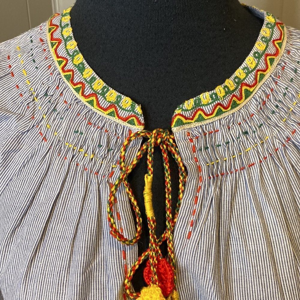 Velvet by Graham & Spencer Neena Embroidered Striped Peasant Blouse Extra Small - Picture 3 of 7